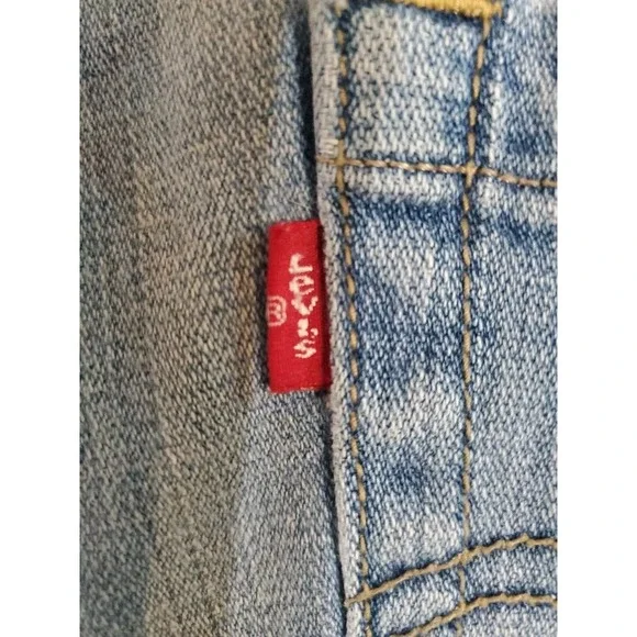 Levi's 545 Jeans Denim Shorts Distressed Light wash Stretch Red Tab Sz 12 - Picture 5 of 5